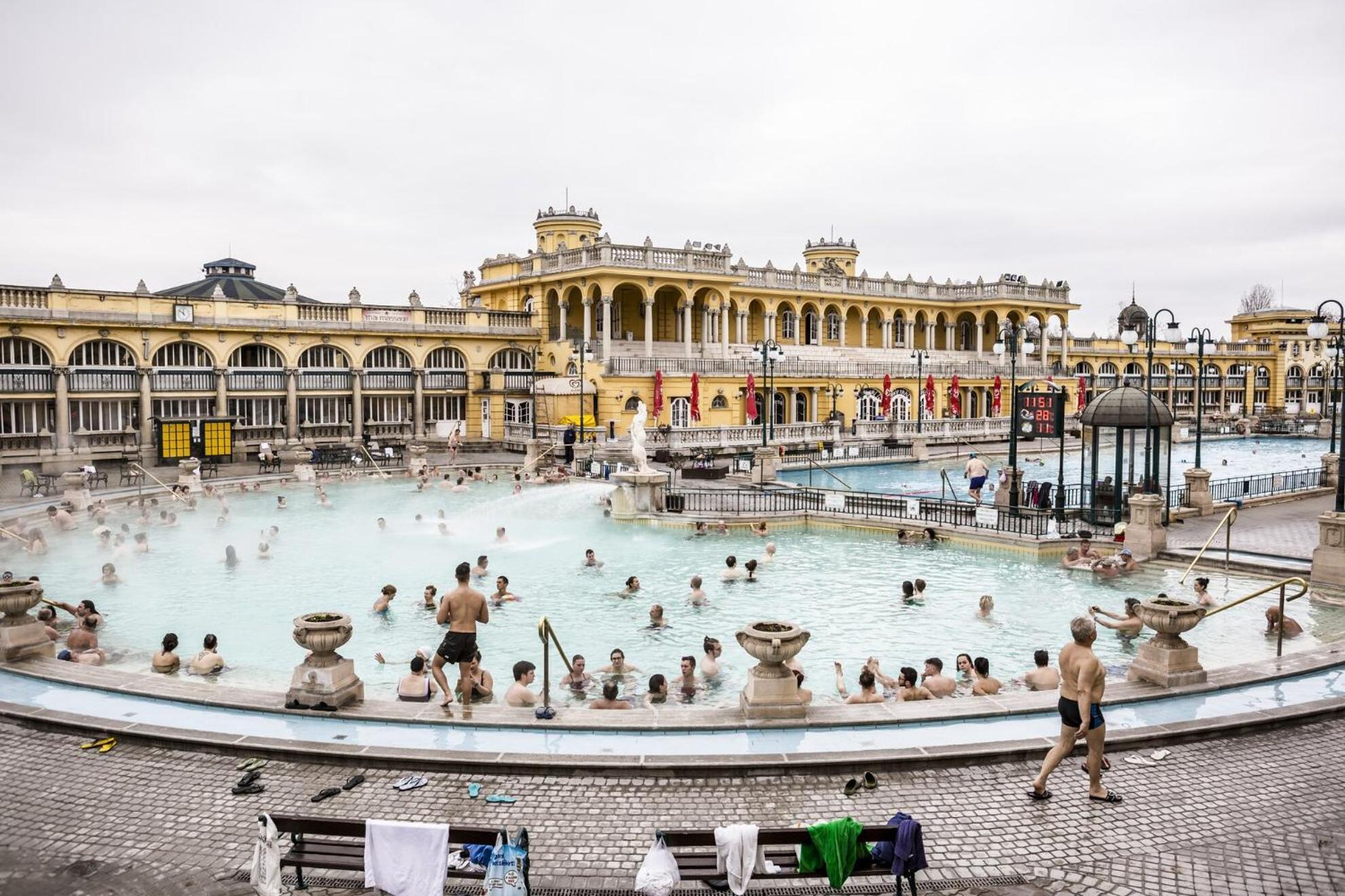 Little Americas National Parks Apartments Budapest Exterior photo